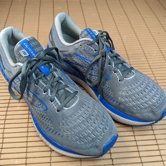 Brooks Glycerin 19 Men’s Running Shoes Size 11.D (Medium) Gray blue. Great condi - Picture 2 of 11